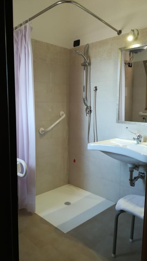 Hotel La Conca Villa San Giovanni Exteriér fotografie